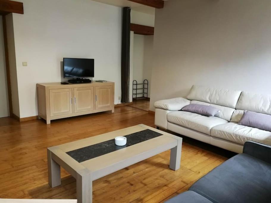 La Sittelle Des Aguesses Apartamento Andenne Exterior foto