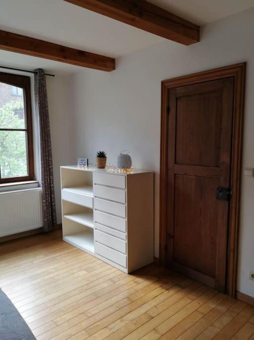 La Sittelle Des Aguesses Apartamento Andenne Exterior foto