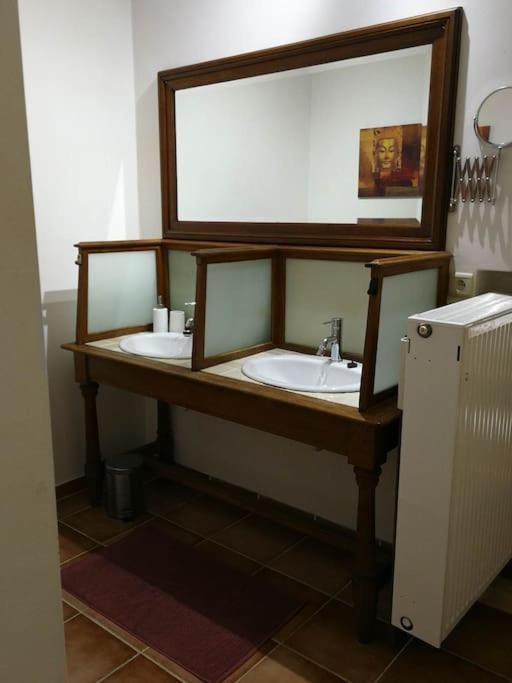 La Sittelle Des Aguesses Apartamento Andenne Exterior foto